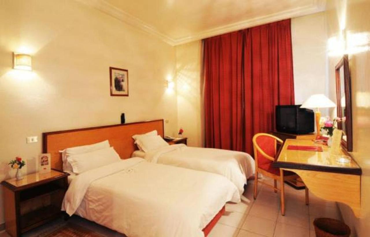 Hotel du Parc Tunis Extérieur photo