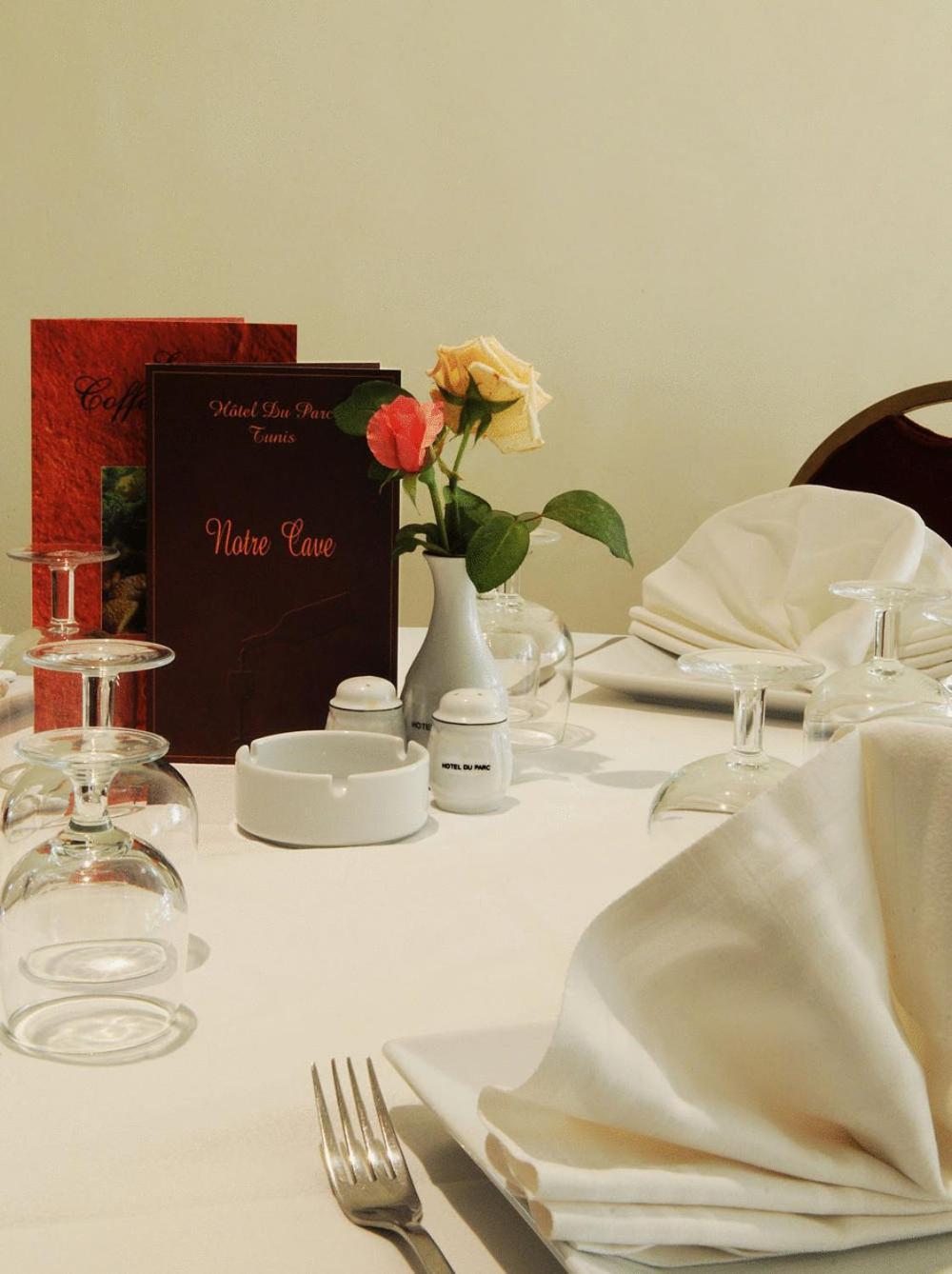 Hotel du Parc Tunis Extérieur photo